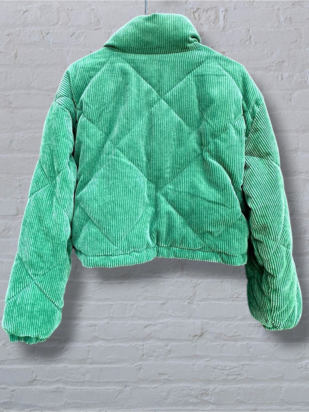Love Tree Kelly Green Corduroy Cropped Puffer Jacket L Quilted Streetwear Coat - Picture 3 of 15